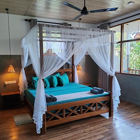 The Jungle View Hotel Mirissa Ngoại thất bức ảnh