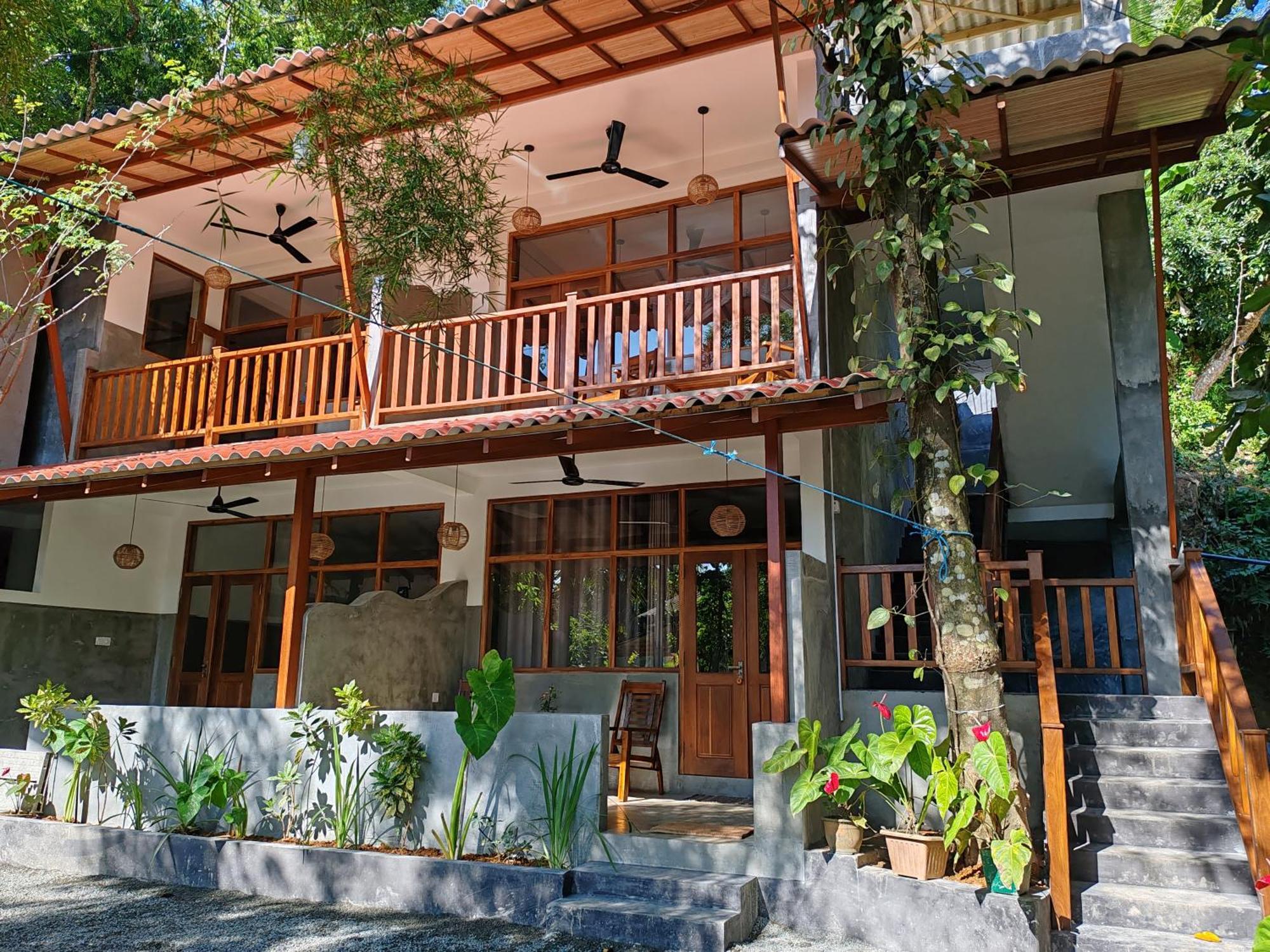 The Jungle View Hotel Mirissa Phòng bức ảnh