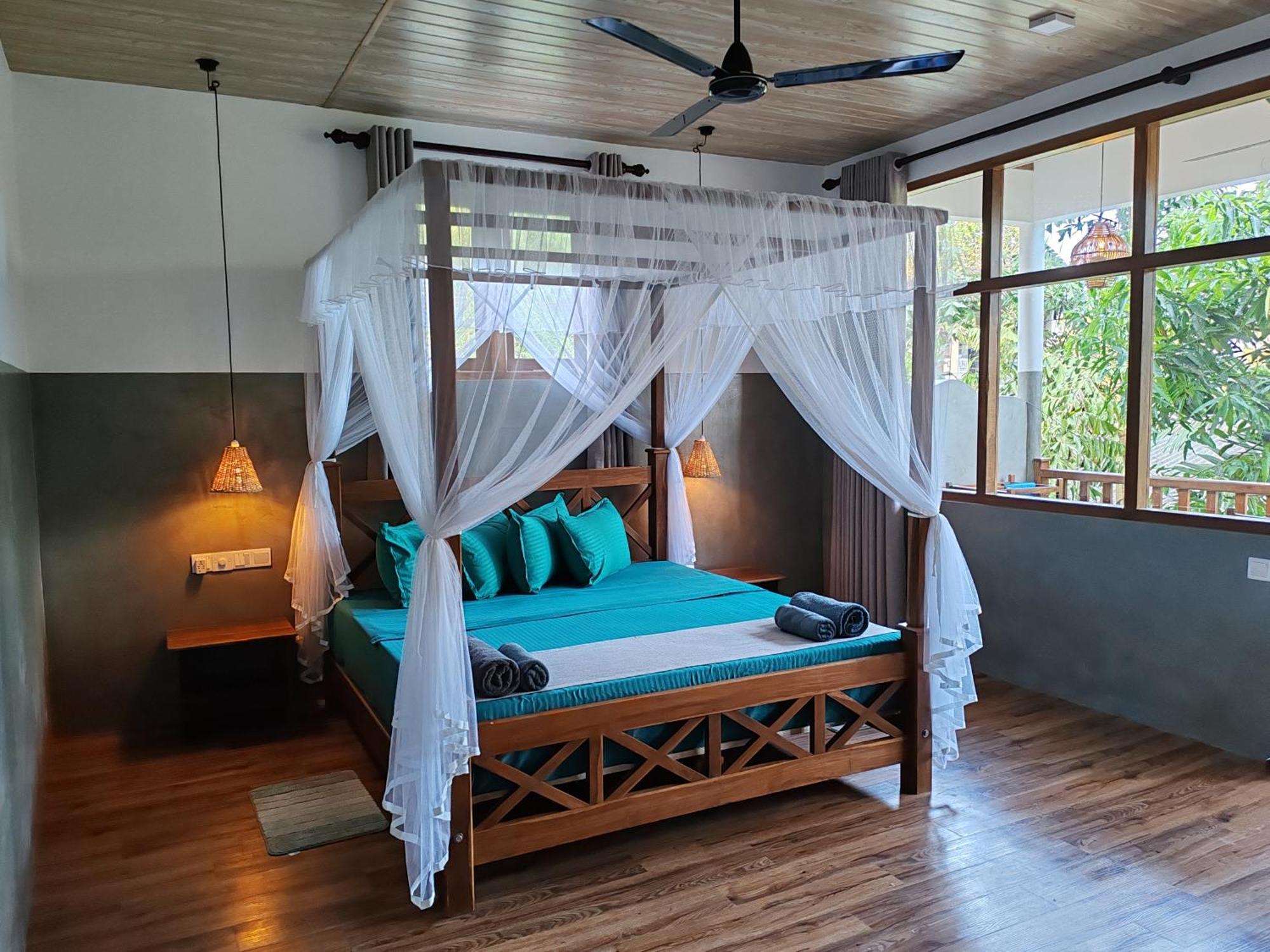 The Jungle View Hotel Mirissa Ngoại thất bức ảnh